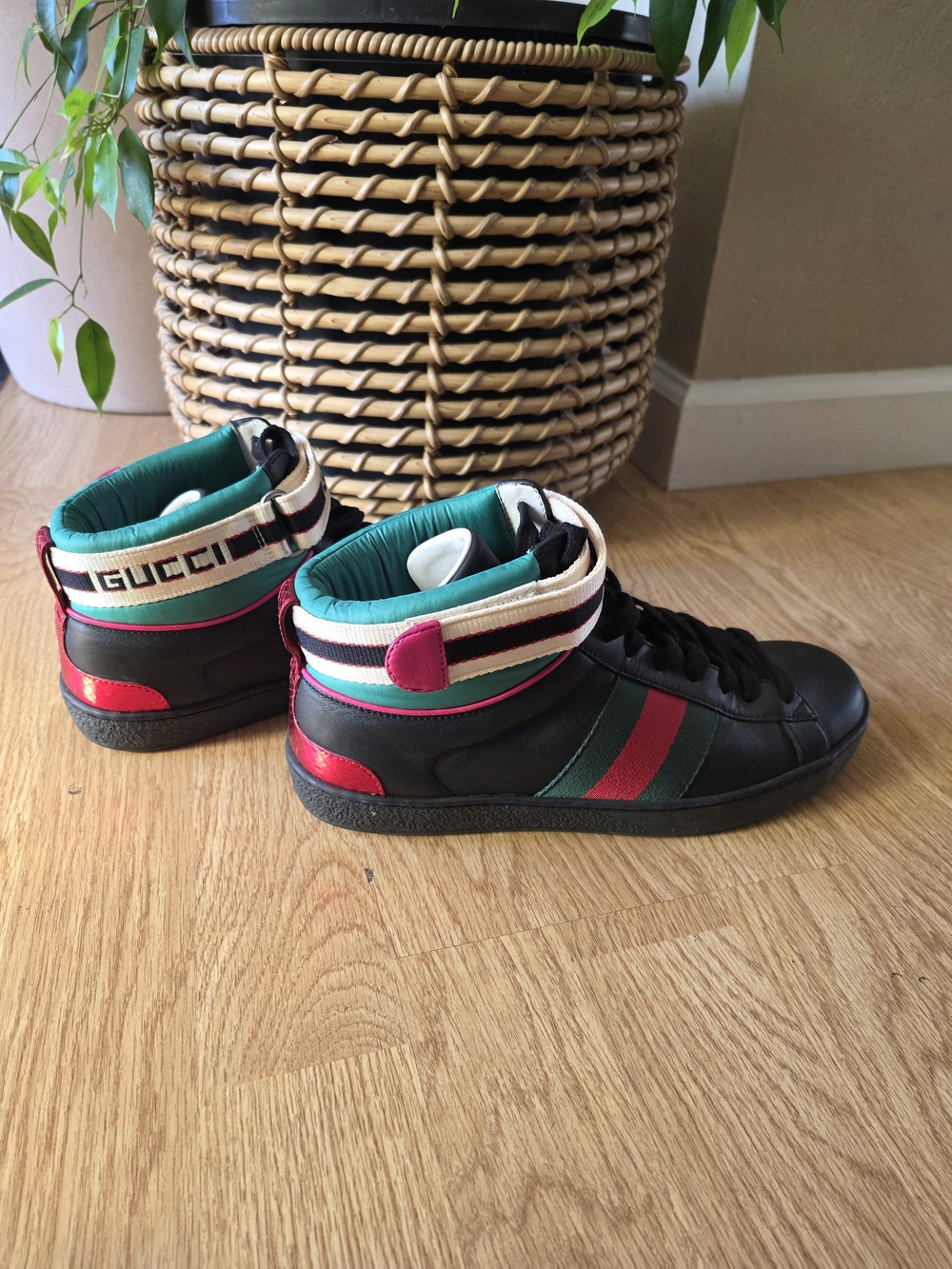 Gucci Black Leather High-Top Sneakers with Signature Web Stripe - Picture 5 of 8